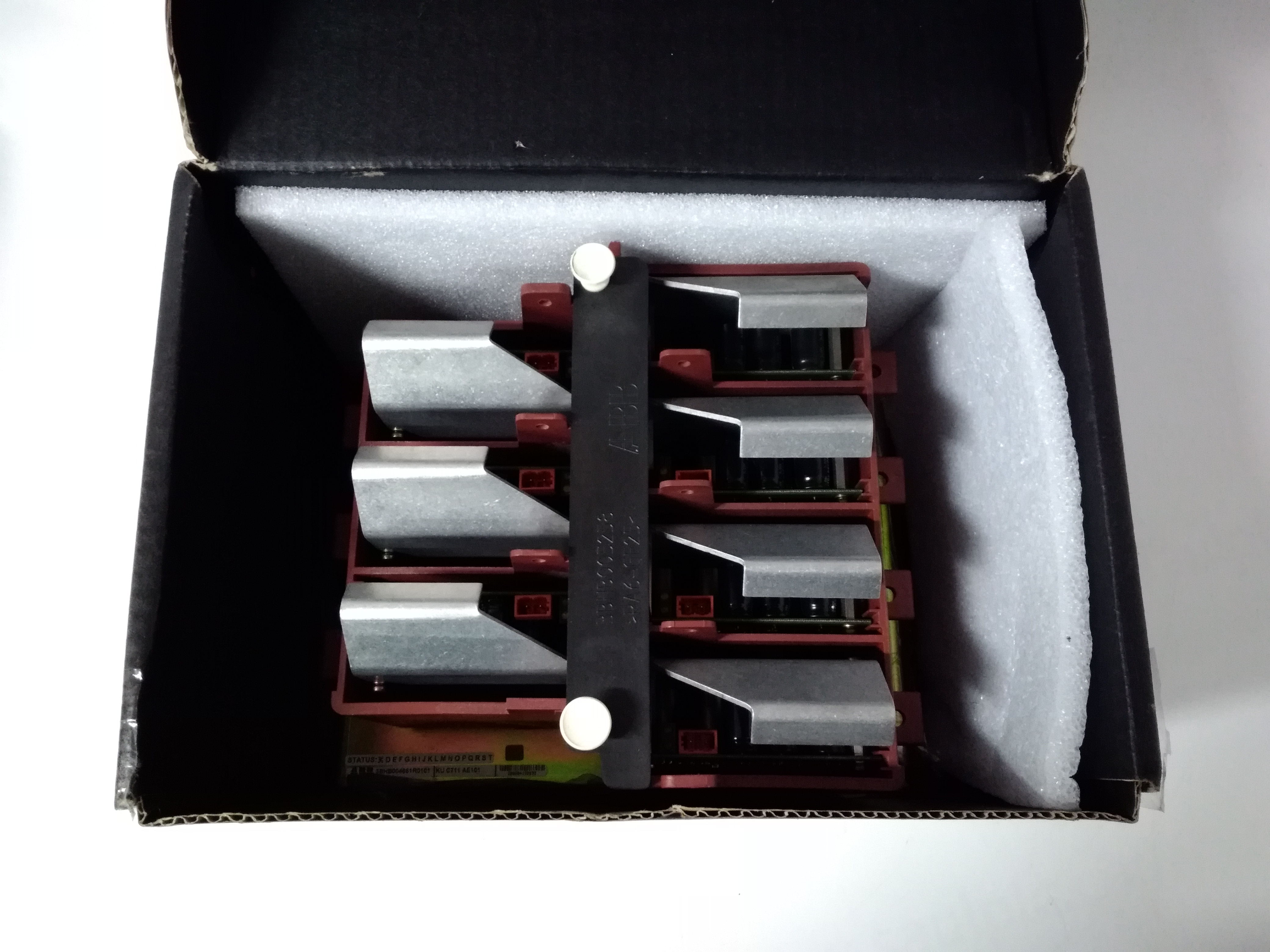 ABB KUC711AE101 3BHB004661R0101 電源模塊