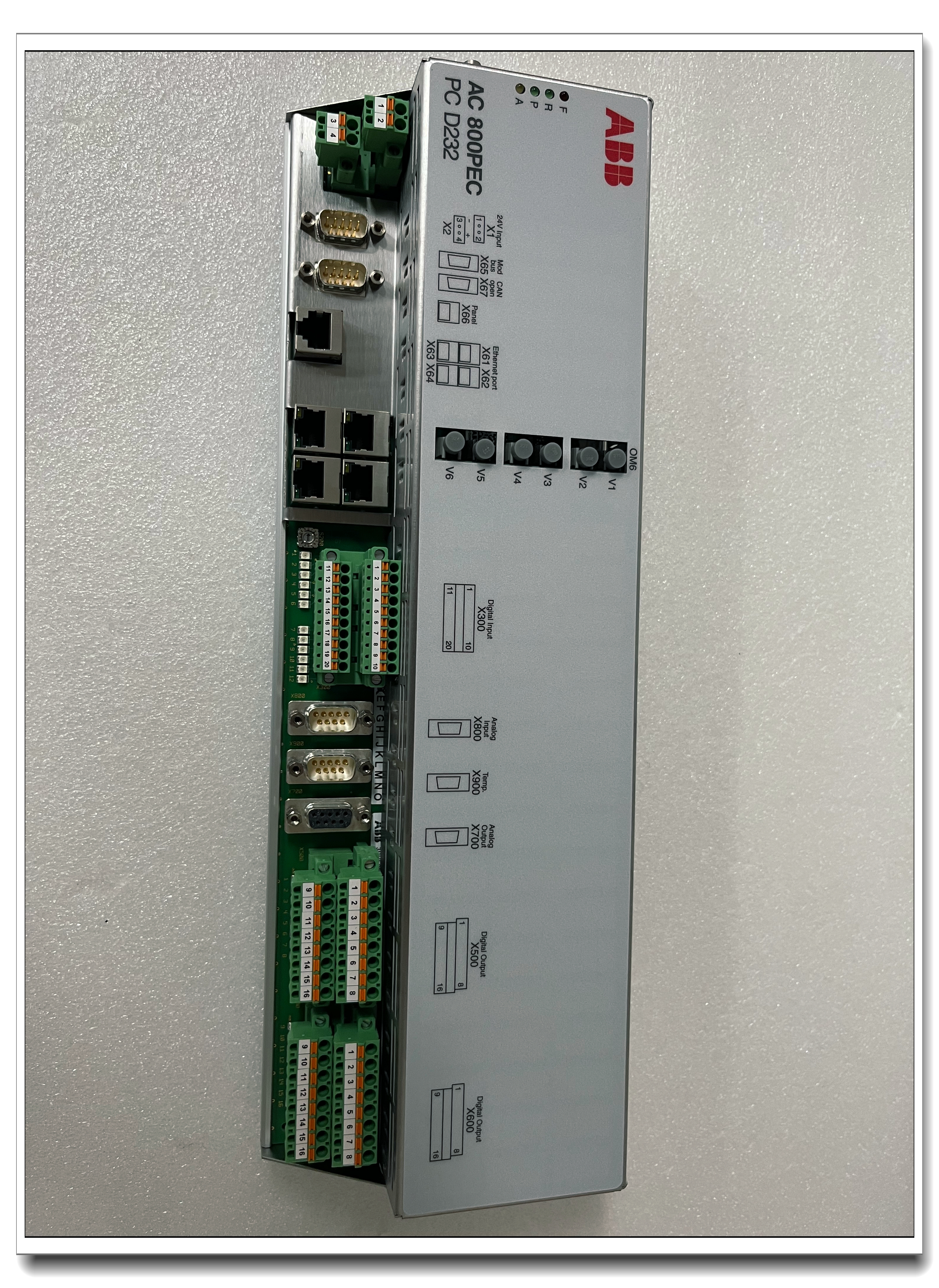 ABB   PCD232A  3BHE022293R0101  勵(lì)磁機(jī)控制模塊