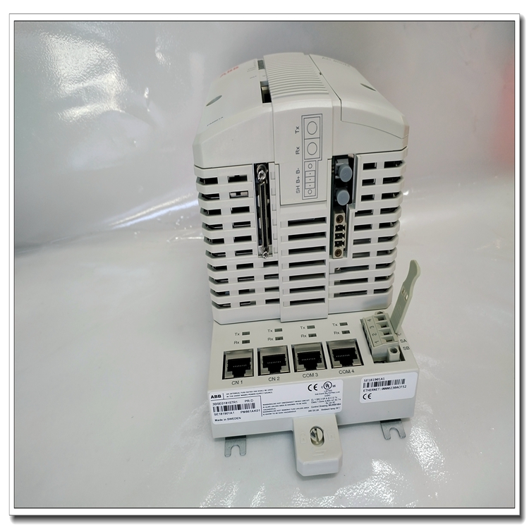 ABB  PM861AK01 3BSE018157R1  控制器模塊