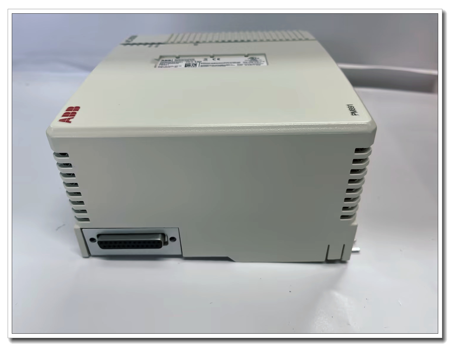 ABB  PM891K01 3BSE053241R1  控制器單元  模塊
