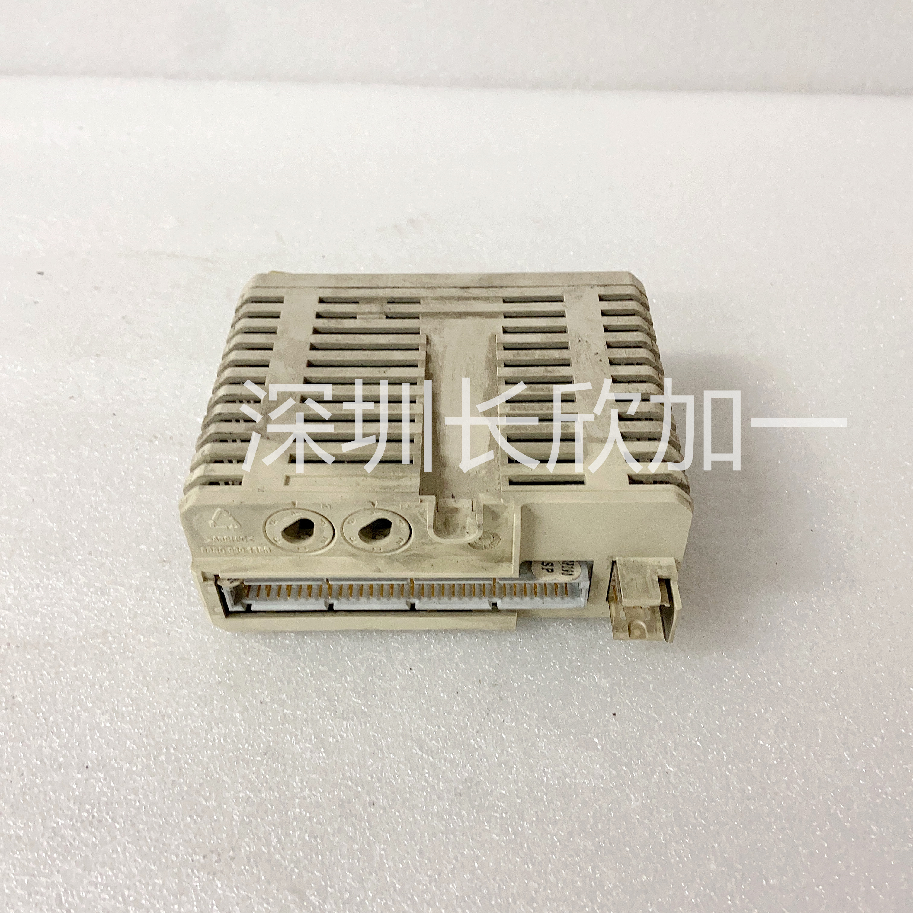 DI810 3BSE008508R1 (3).jpg