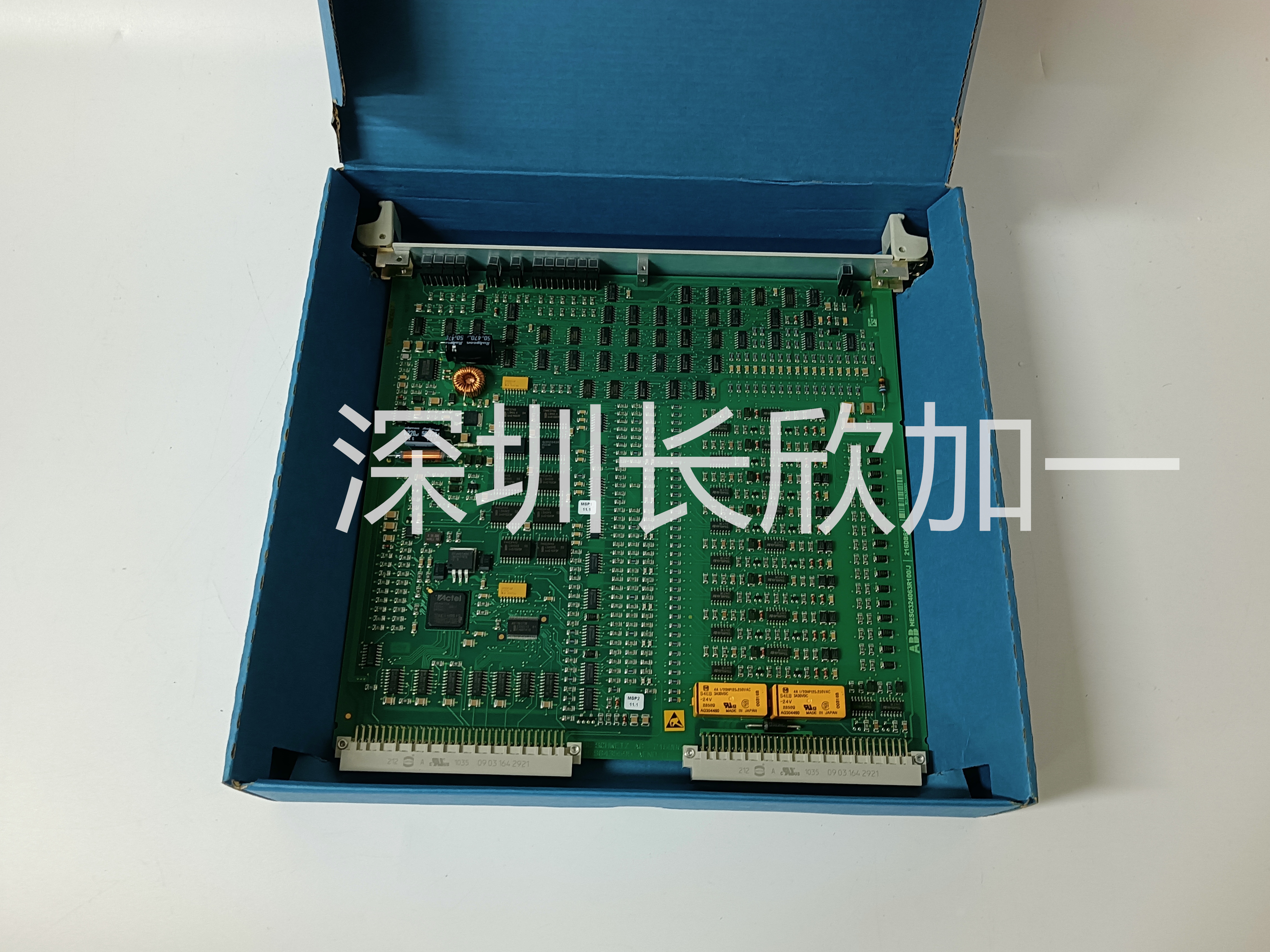 ABB  216DB61 HESG324063R100/J  處理單元控制輔助繼電器