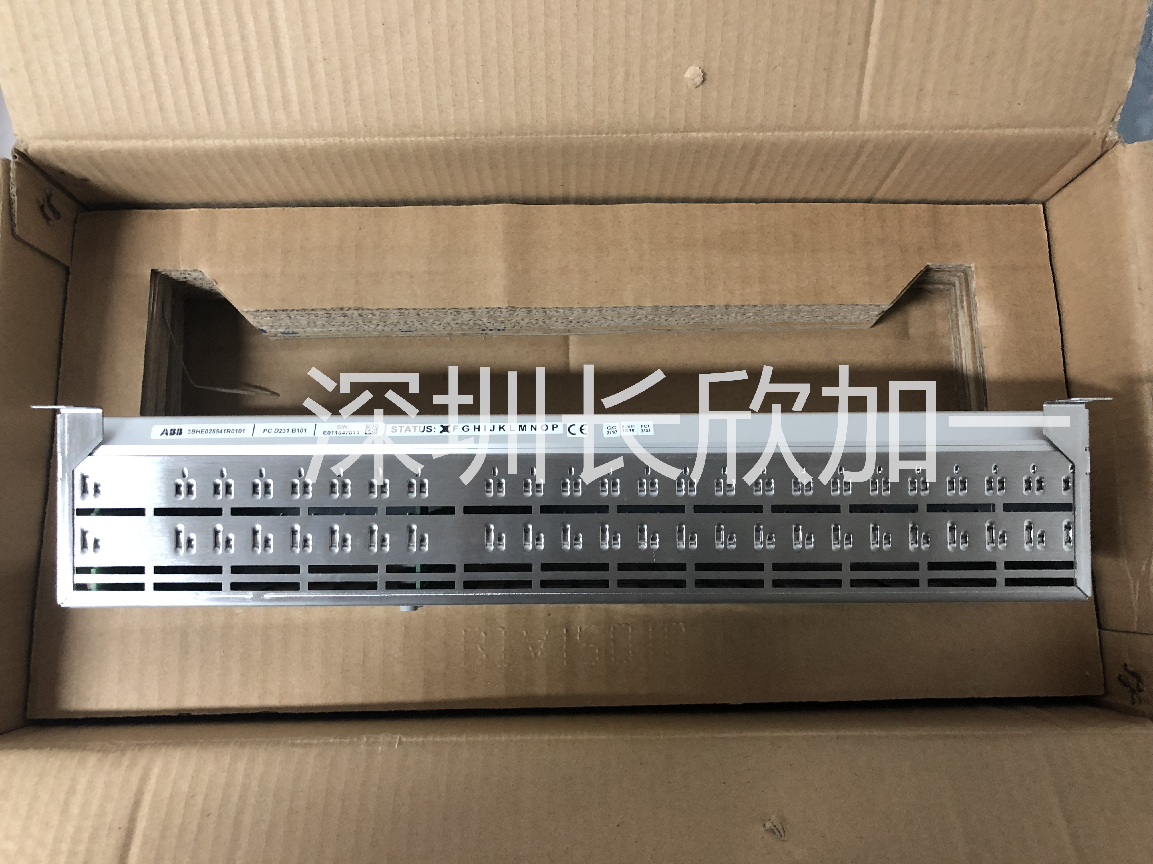 ABB  PCD231B101 3BHE025541R0101  勵(lì)磁系統(tǒng)控制模塊單元