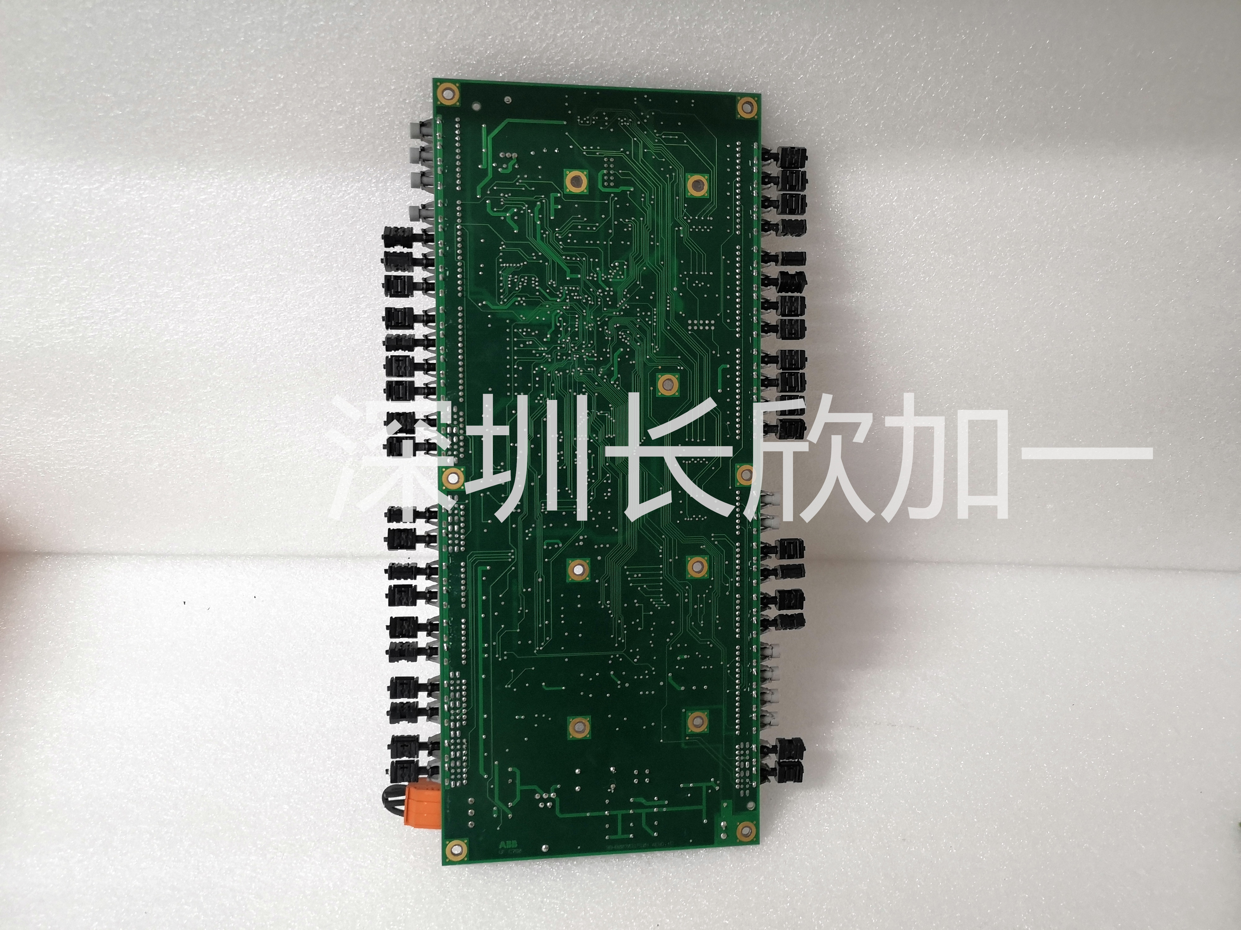 ABB UFC760BE41 3BHE004573R0041 (4).jpg