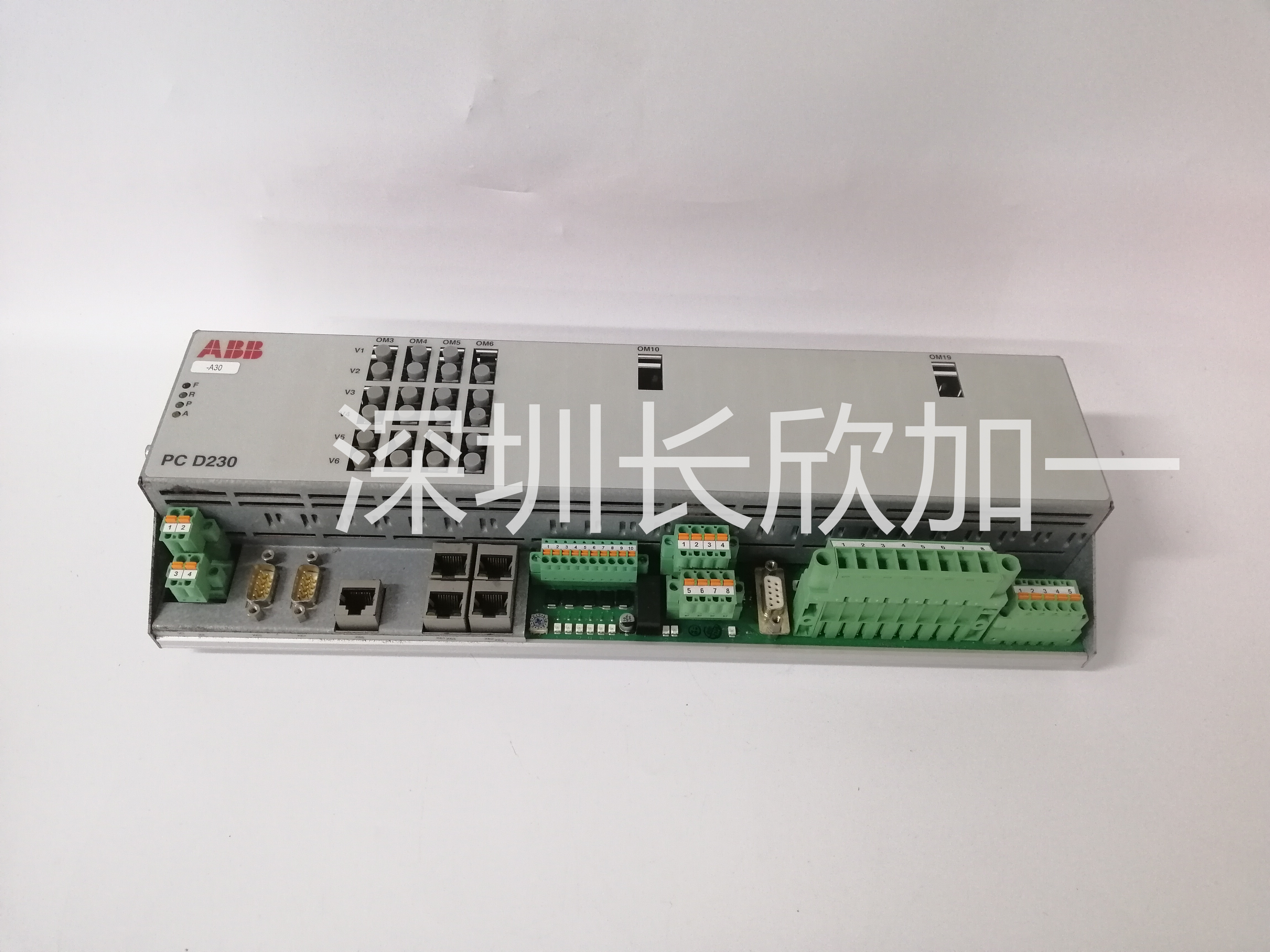 ABB  PCD230A   控制器模塊
